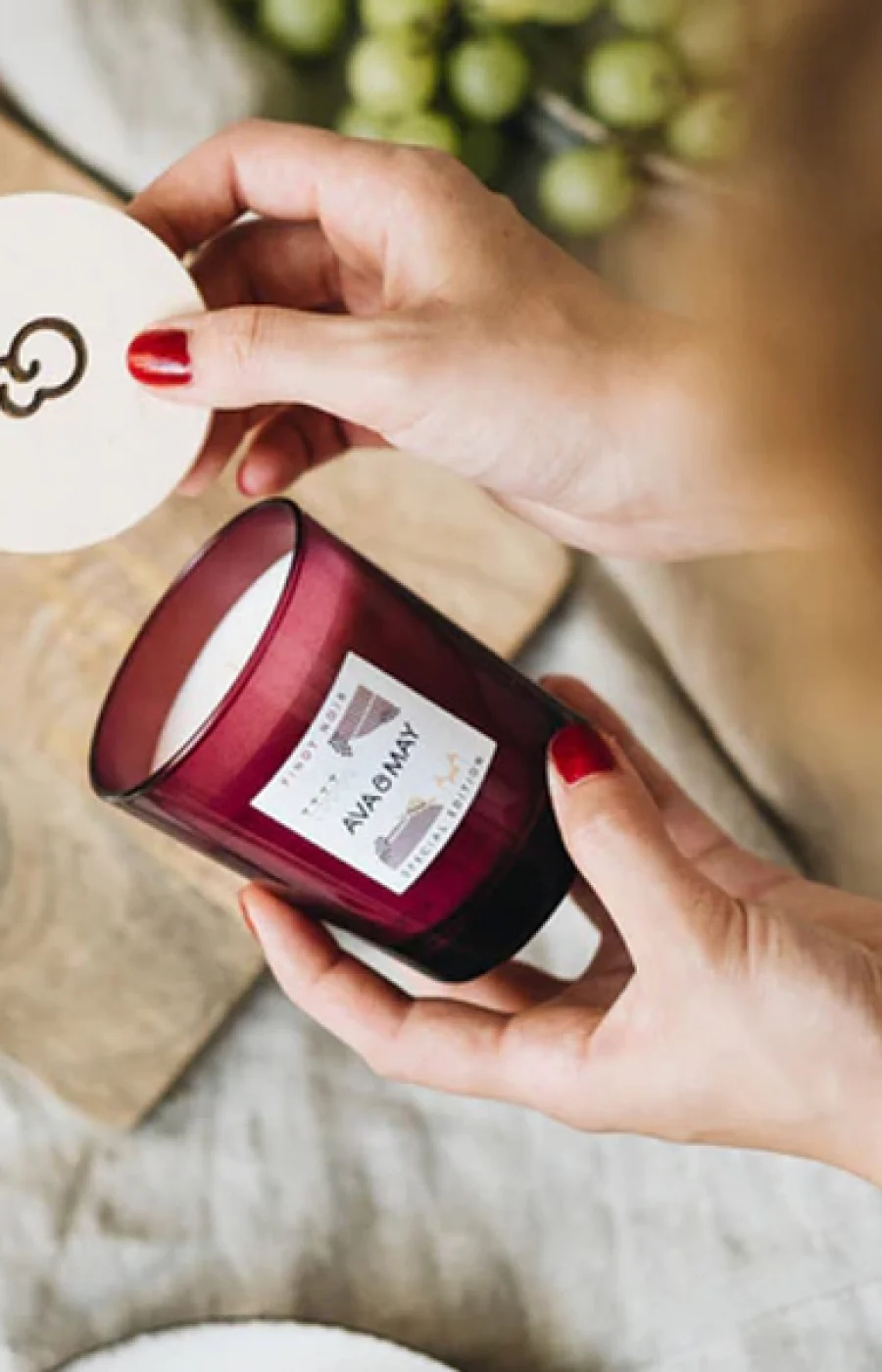 Bougie parfumée - Pinot Noir - Cassis & framboise - 180 g - Image 2
