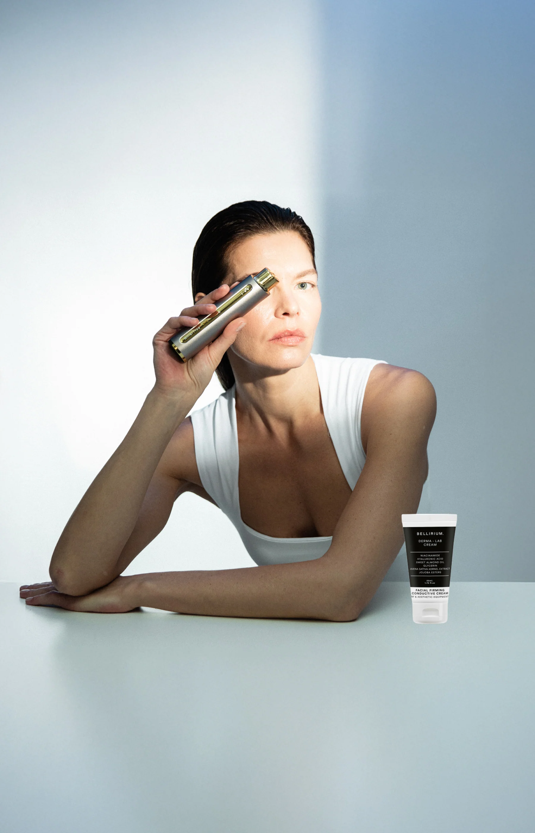 Appareil de radiofréquence LED & crème raffermissante - Soin anti-âge - Visage - Image 2