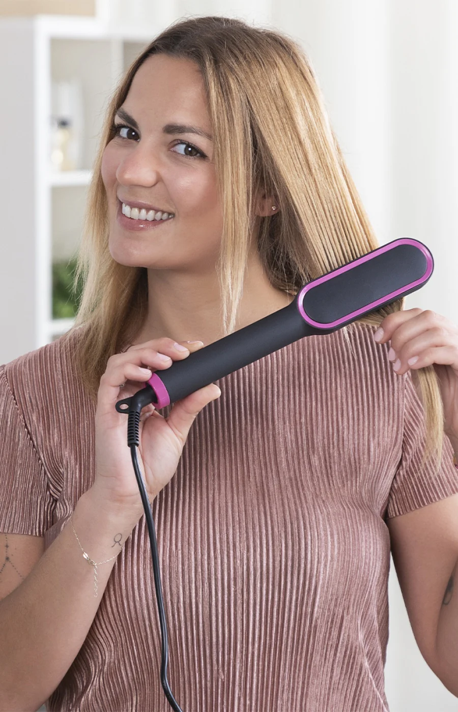 Brosse lissante en céramique - Cheveux - Noir - Image 2