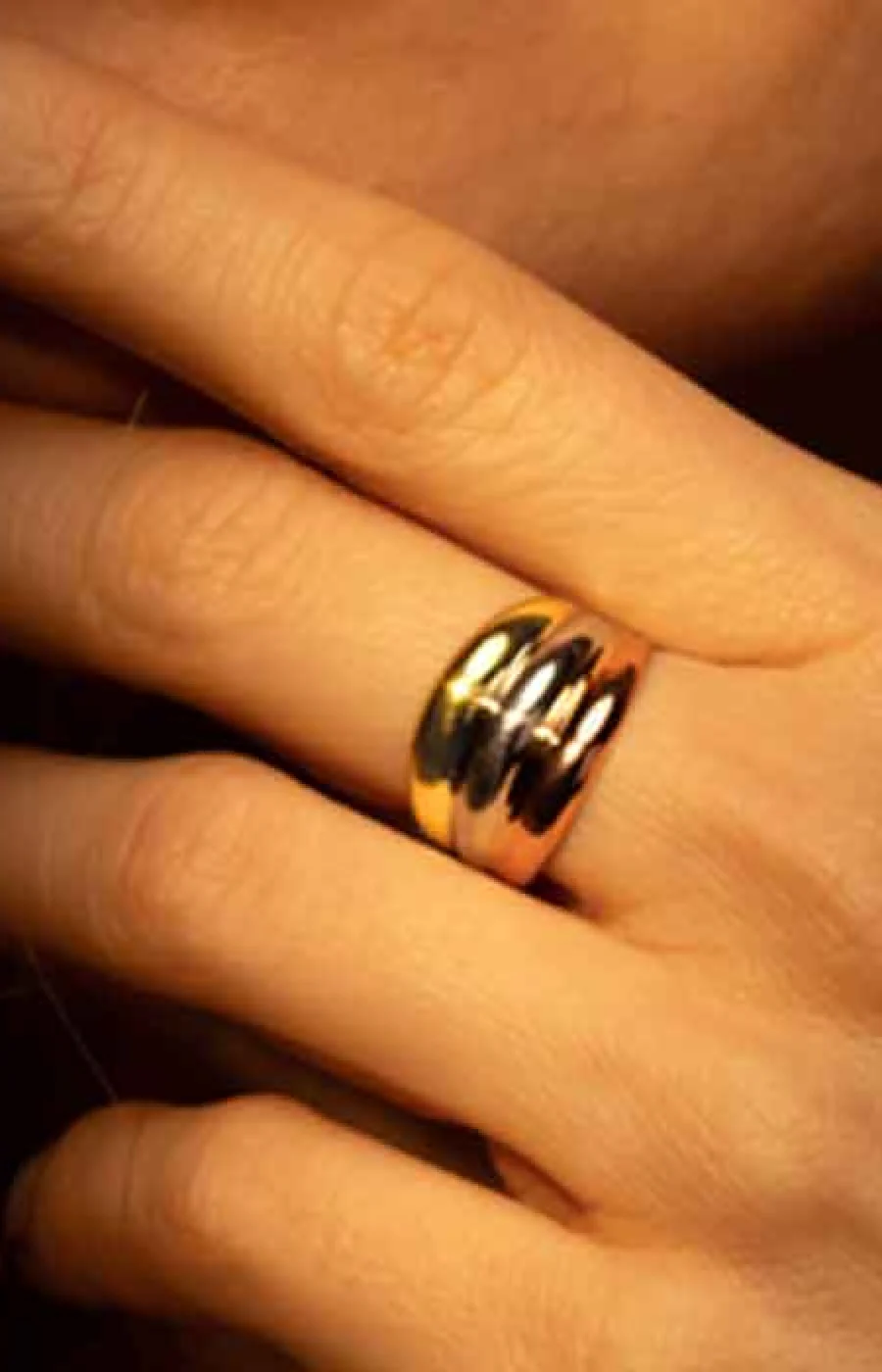Bague Trianon - Or jaune, or rose & or blanc 375/1000 - Image 3