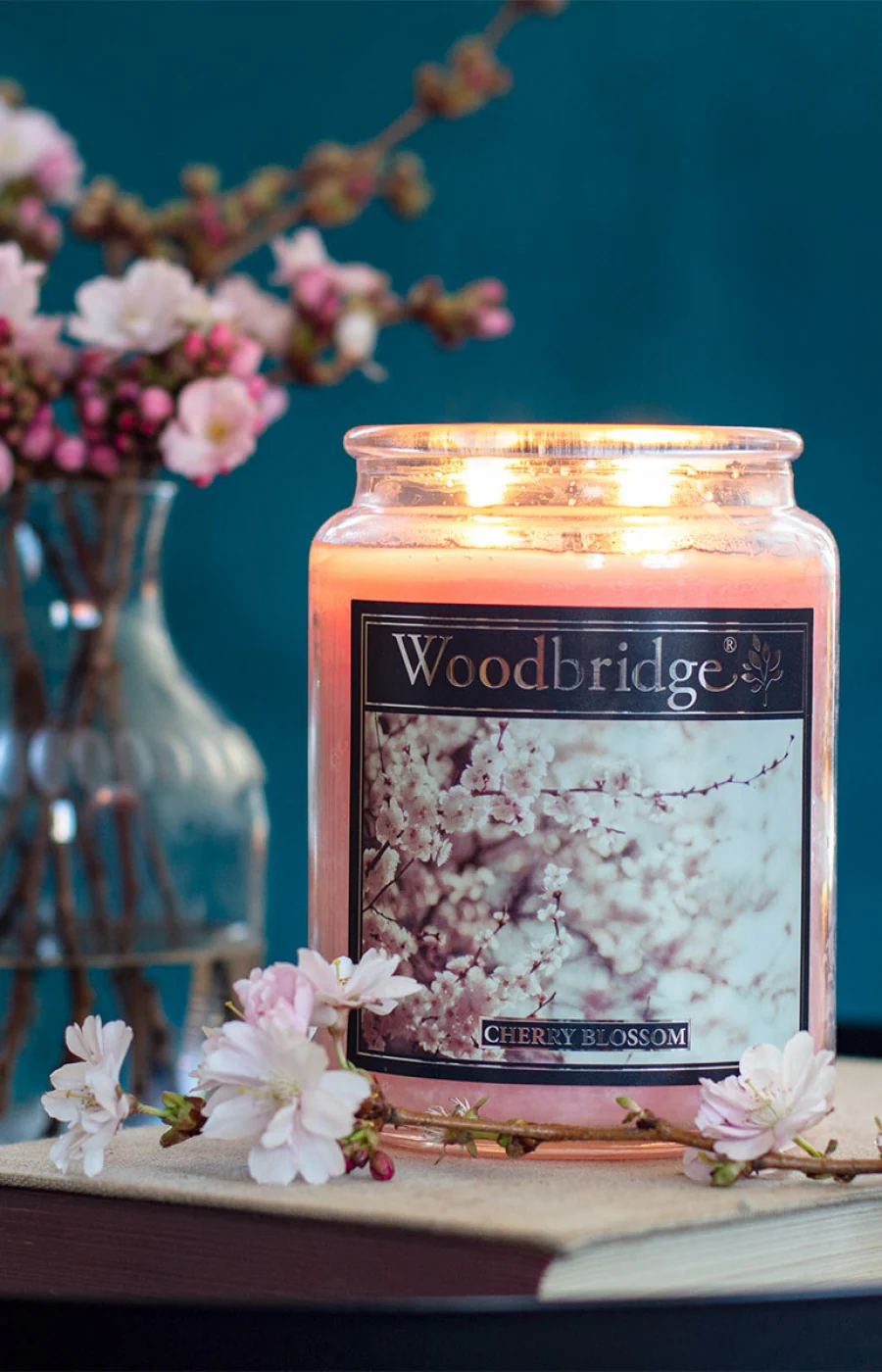 Bougie parfumée - Cherry Blossom - Fleur de cerisier & rose - 565 g - Image 2